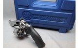 Smith and Wesson ~ Model 686-6 ~ .357 Magnum - 2 of 3