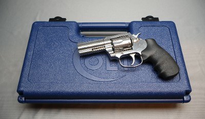 Colt ~ King Cobra ~ .357 Magnum
