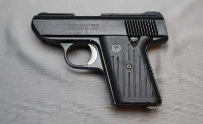Davis Industries ~ P-380 ~ .380 Auto