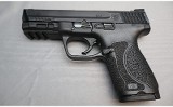 Smith & Wesson ~ M&P40 2.0 ~ .40 S&W - 2 of 3