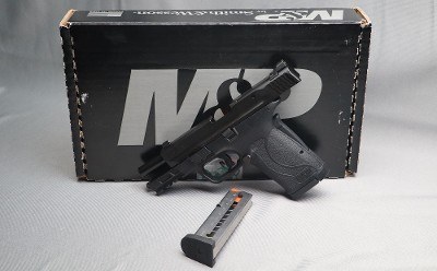 Smith & Wesson ~ M&P 380 Shield ~ .380 Auto