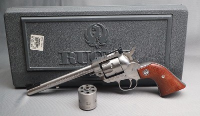 Ruger ~ New Model Single Six ~ .22LR/.22Mag