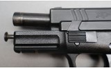 Springfield ~ XD-40 ~ .40 S&W - 2 of 4