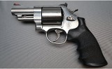 Smith & Wesson ~ 629-6 ~ .44 Magnum - 2 of 4