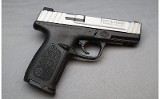 Smith & Wesson ~ SD40 VE ~ .40 S&W - 2 of 3