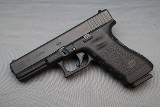 Glock ~ 17 ~ 9mm Luger - 1 of 3