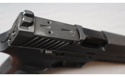 Sig Sauer ~ P320 ~ 9mm Luger - Image 3 of 4