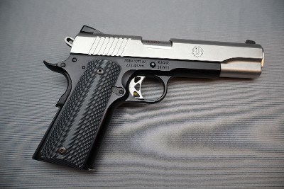 Ruger ~ SR1911 ~ .45 Auto - Image 1 of 3