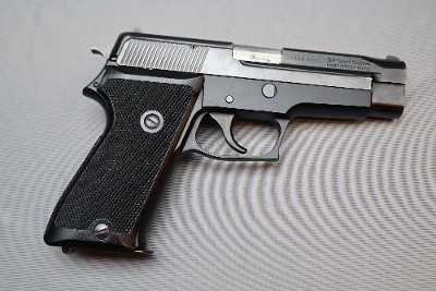 Sig Sauer ~ 9mm Luger - Image 1 of 3