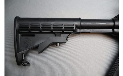 Smith & Wesson ~ M&P 15-22 ~ .22 Long Rifle - Image 2 of 10