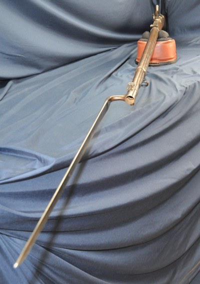 Springfield Trapdoor 1884 Rifle with w/ M1873 Socket Bayonet & Scabbard, Nice Condition, .45-70 Government 1873 - Image 4 of 20