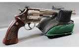 Smith & Wesson ~ 29-2 ~ .44 Magnum - 2 of 4
