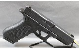 Glock ~ 17 Gen 4 ~ 9mm Luger - 2 of 5