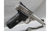 Smith & Wesson ~ SW22 Victory ~ .22 Long Rifle - 3 of 5