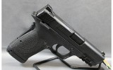 Smith & Wesson ~ Shield EZ ~ .30 Super Carry - 2 of 5