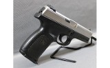 Smith & Wesson ~ SW40VE ~ .40 S&W - 2 of 4