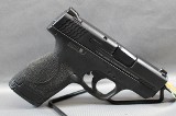 Smith & Wesson ~ M&P 9 Shield M2.0 ~ 9mm Luger - 1 of 4