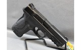 Smith & Wesson ~ M&P 380 Shield EZ ~ .380 ACP - Image 4 of 5