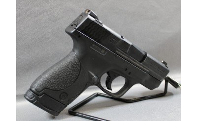 Smith & Wesson ~ M&P40 Shield ~ .40 S&W - Image 2 of 4