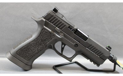 Sig Sauer ~ P320 ~ 9mm Luger - Image 2 of 5