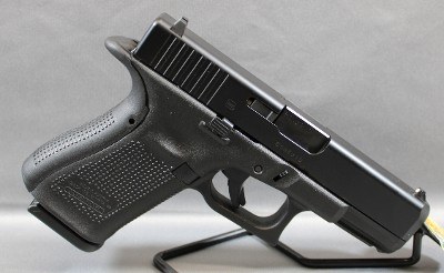 Glock ~ 19 Gen 5 ~ 9mm Luger - Image 1 of 4