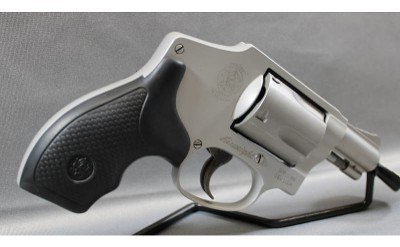 Smith & Wesson ~ 642-1 ~ .38 S&W Special - Image 2 of 4