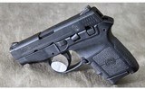 Smith & Wesson Bodyguard - 2 of 2