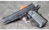 Colt Government 1911 - 2 of 2