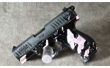 Walther P22 - 2 of 2