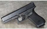 Glock - 22 Gen 5 - 40 S&W - 2 of 3