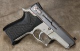 Smith & Wesson - 6906 - 9MM - 1 of 2