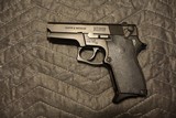SMITH & WESSON M&P 9 SHIELD - 1 of 2