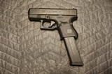 GLOCK 27 - 2 of 2