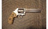 SMITH & WESSON 686-6 - 2 of 2