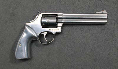 Smith & Wesson ~ Model 686-2 Mag-Na-Port ~ .357 Magnum