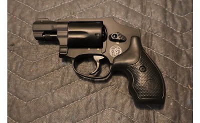 SMITH & WESSON M&P340 - Image 2 of 2