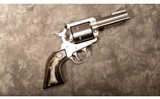 RUGER ~ NEW SUPER BLACKHAWK ~ .44 MAG - 1 of 7