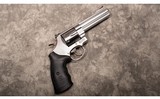 SMITH & WESSON ~ 629-6 ~ .44 MAGNUM - 2 of 8