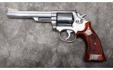 SMITH & WESSON ~ 66-2 ~ .357 MAGNUM - 2 of 7