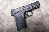 SMITH & WESSON ~ M&P 9 SHIELD EZ M2.0 ~ 9MM LUGER - 1 of 6