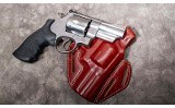 SMITH & WESSON ~ 629-4 ~ .44 MAGNUM - 5 of 5