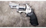 SMITH & WESSON ~ 629-4 ~ .44 MAGNUM - 2 of 5