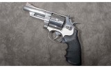 SMITH & WESSON ~ M 629-1 ~ .44 MAGNUM - 2 of 8