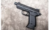 H&K ~ 45C ~ .45 AUTO - Image 3 of 10