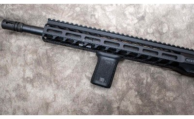STAG ARMS ~ STAG-15 LEFT HANDED ~ 5.56 NATO - Image 9 of 10