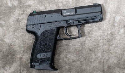 H&K ~ USP COMPACT ~ .45 AUTO - Image 1 of 7