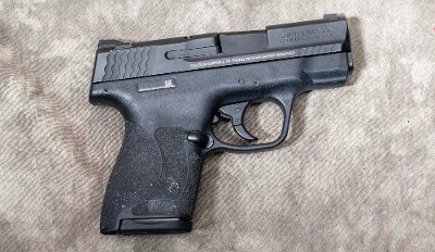 SMITH & WESSON ~ M&P 9 SHIELD ~ 9MM - Image 1 of 3