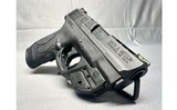 Smith & Wesson M&P Shield Performance Center 9mm - 2 of 7