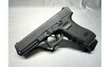 Glock 17 (Gen 3) 9mm - 3 of 6