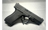 Glock 17 (Gen 1) Classic 9mm - 4 of 4